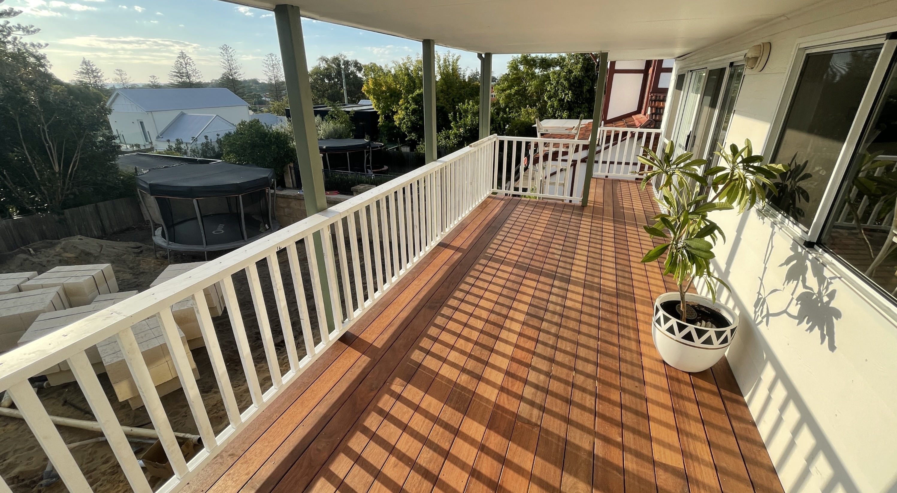 Timber deck built by Westsite Build Co.